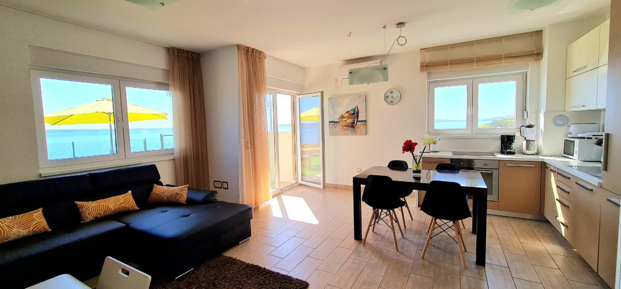 Apartments Nicolas - Beach & Sea 10M Away - Amazing Sea View! รทินา ภายนอก รูปภาพ